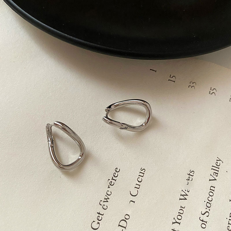 Círculos irregulares al por mayor Pendientes de cobre